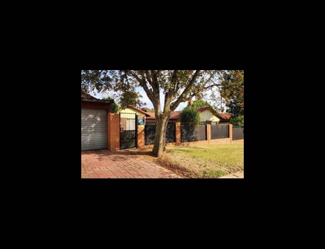 3 BEDROOM HOUSE SOLD IN THERESAPARK